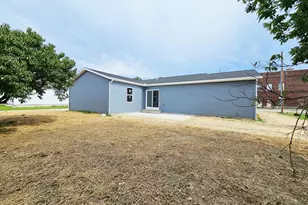 22 Cross St, Bloomingburg, OH 43106 - Photo 11