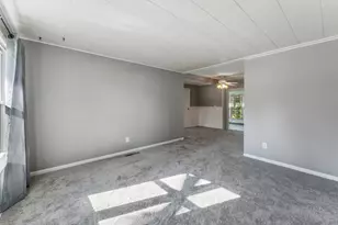 1549 Wilton Dr, Columbus, OH 43227 - Photo 9