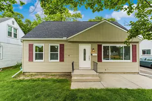 902 Eastmoor Blvd, Columbus, OH 43209 - Photo 1