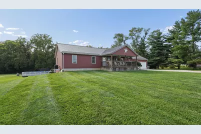 9133 Greeno Street SW, Stoutsville, OH 43154 - Photo 3