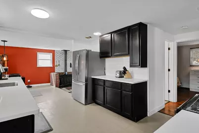 6075 Burnley Square E, Columbus, OH 43229 - Photo 9