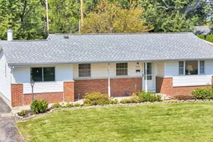 6075 Burnley Square E, Columbus, OH 43229 - Photo 49
