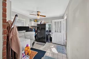 899 W Stephen Dr W, Columbus, OH 43204 - Photo 17