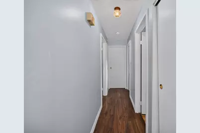 899 W Stephen Drive W, Columbus, OH 43204 - Photo 9