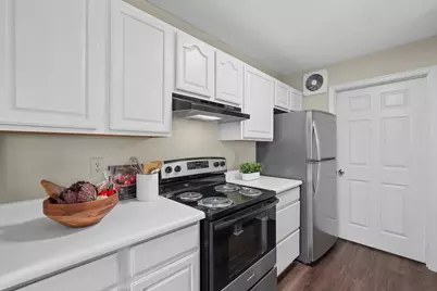6767 Meadow Creek Drive #104, Columbus, OH 43235 - Photo 7