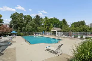 6767 Meadow Creek Dr, Columbus, OH 43235 - Photo 25