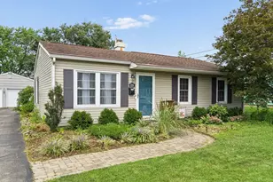 370 Sunnyview Dr, Circleville, OH 43113 - Photo 3