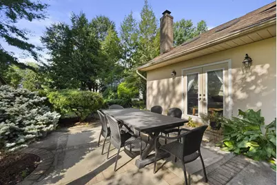 8860 Shenandoah Drive NW, Pickerington, OH 43147 - Photo 5