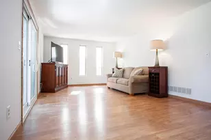 724 Hunters Run, Columbus, OH 43230 - Photo 9