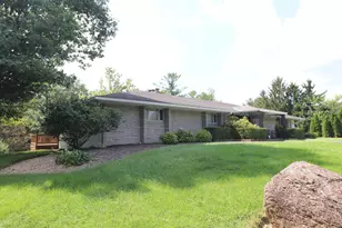 121 Hubbard Rd, Galloway, OH 43119 - Photo 1