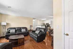 8337 Greyhawk Cir, Columbus, OH 43240 - Photo 7