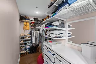 825 N 4th St, Columbus, OH 43215 - Photo 25