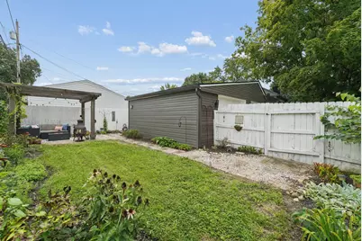 614 E Royal Forest Boulevard, Columbus, OH 43214 - Photo 39