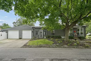 614 E Royal Forest Blvd, Columbus, OH 43214 - Photo 3