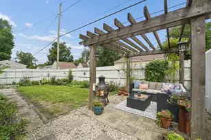 614 E Royal Forest Blvd, Columbus, OH 43214 - Photo 37