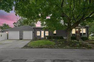 614 E Royal Forest Blvd, Columbus, OH 43214 - Photo 37