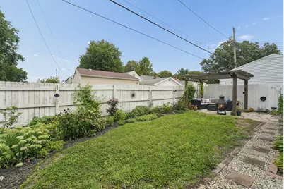 614 E Royal Forest Boulevard, Columbus, OH 43214 - Photo 33