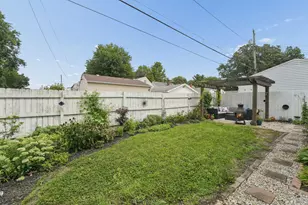 614 E Royal Forest Blvd, Columbus, OH 43214 - Photo 33