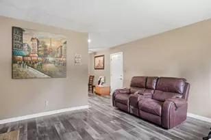 5285 Zimmer Dr, Columbus, OH 43232 - Photo 3