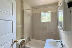 140 S Highland Ave, Columbus, OH 43223 - Photo 23