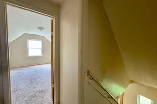 3351 Eakin Rd, Columbus, OH 43204 - Photo 15