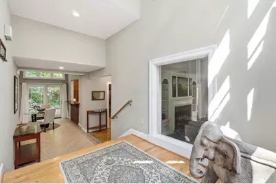 296 Walhalla Road, Columbus, OH 43202 - Photo 7