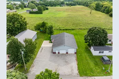 213 E Lawn Avenue, Saint Paris, OH 43072 - Photo 9