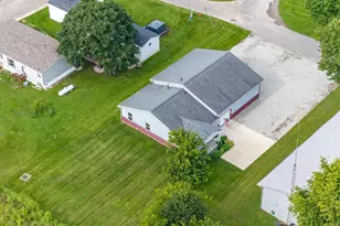 213 E Lawn Ave, Saint Paris, OH 43072 - Photo 11
