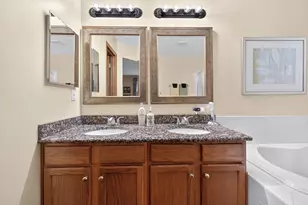 6084 Maidstone Ct, Westerville, OH 43082 - Photo 17