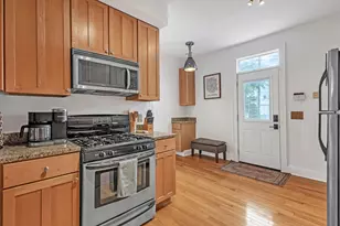 1158 Summit St, Columbus, OH 43201 - Photo 9