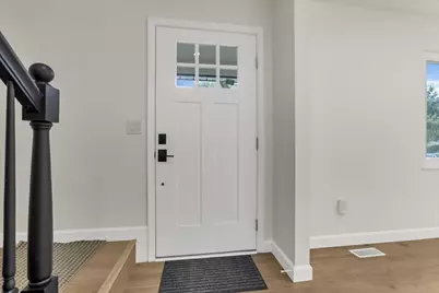 2208 Pine Knoll Avenue, Columbus, OH 43229 - Photo 3