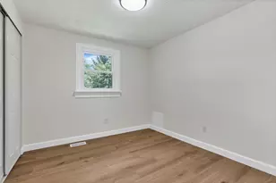 2208 Pine Knoll Ave, Columbus, OH 43229 - Photo 11