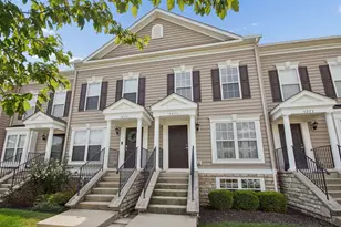 5275 Royal Arch Cascade Dr, Dublin, OH 43016 - Photo 1