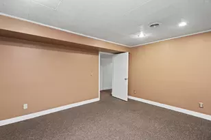 1792 Tiffin Rd, Bucyrus, OH 44820 - Photo 23