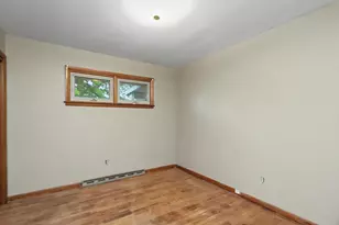 1792 Tiffin Rd, Bucyrus, OH 44820 - Photo 9