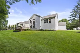 6751 Burnside Ln, Dublin, OH 43016 - Photo 47