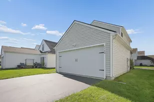 7760 Freesia St, Blacklick, OH 43004 - Photo 7
