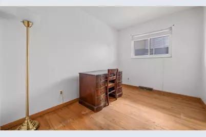 5668 Crawford Drive, Columbus, OH 43229 - Photo 15