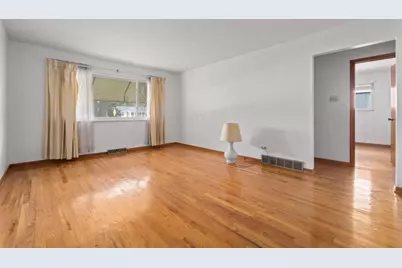5668 Crawford Drive, Columbus, OH 43229 - Photo 3