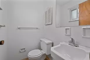 5668 Crawford Dr, Columbus, OH 43229 - Photo 17