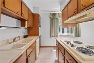 5668 Crawford Dr, Columbus, OH 43229 - Photo 11