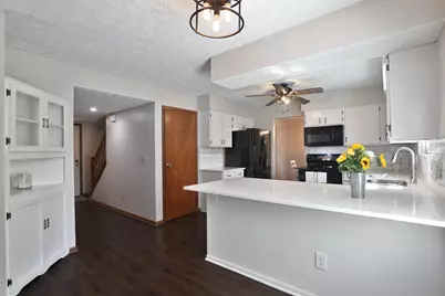 3311 Harbor Bay Drive, Columbus, OH 43221 - Photo 9