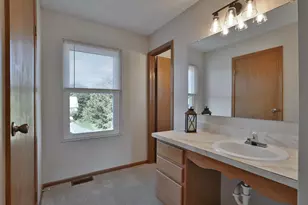 3311 Harbor Bay Dr, Columbus, OH 43221 - Photo 29