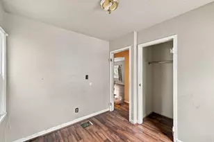 2328 Middlehurst Dr, Columbus, OH 43219 - Photo 11