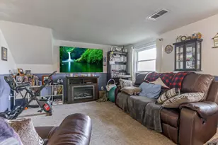 718 Bradwell Dr, Columbus, OH 43207 - Photo 3