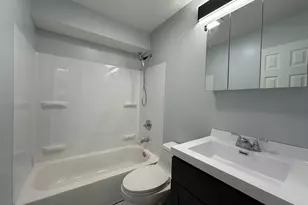 4735 Frost Ave, Columbus, OH 43228 - Photo 13