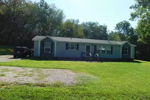19900 Goat Run Honey Fork Rd, Logan, OH 43138 - Photo 3