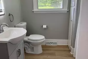 629 E Columbus Ave, Bellefontaine, OH 43311 - Photo 5