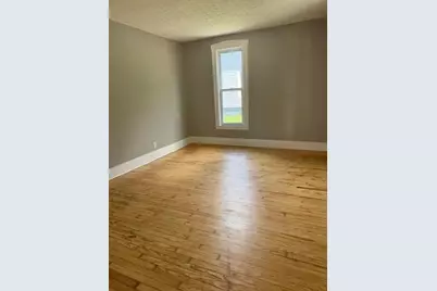 629 E Columbus Avenue, Bellefontaine, OH 43311 - Photo 7