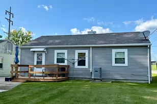 1427 E Southern Ave, Bucyrus, OH 44820 - Photo 3